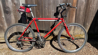 Illustration for article titled I Finally Took My Horrible Old Schwinn On Some Trails And It Instantly Exploded